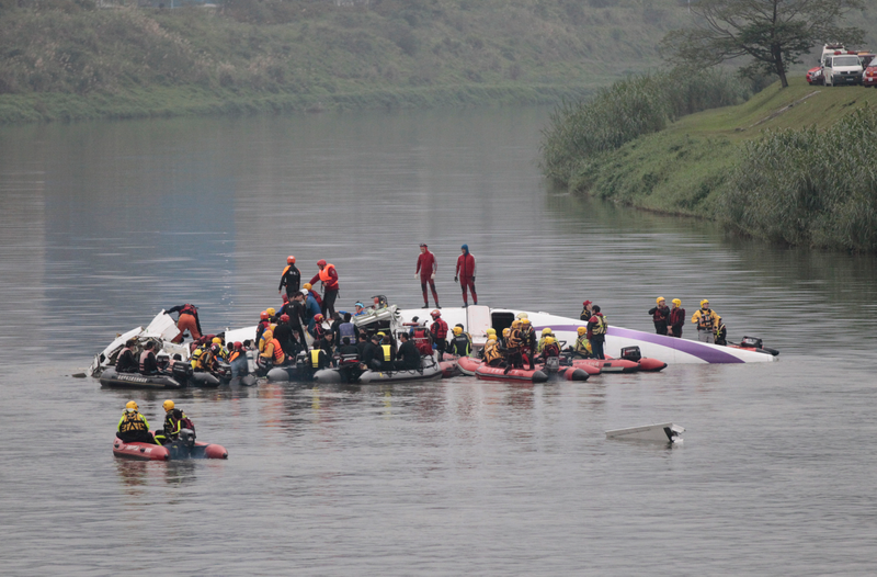 Illustration for article titled Última comunicación del piloto de TransAsia: "Mayday, motor apagado"